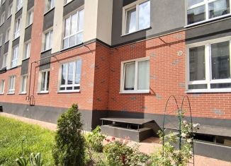 Продажа 1-комнатной квартиры, 32.9 м2, Калининград