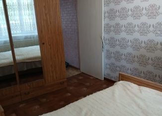 Сдам 3-комнатную квартиру, 60 м2, Северная Осетия, площадь 50 лет Октября, 45Б