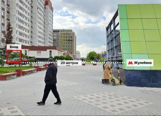 Сдаю торговую площадь, 10 м2, Москва, улица Авиаконструктора Миля, 8к1, район Выхино-Жулебино