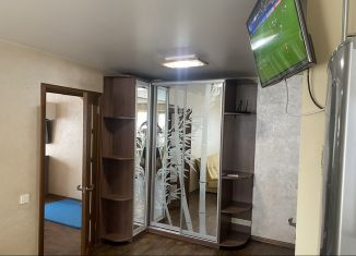 2-комнатная квартира в аренду, 59 м2, Симферополь, улица Дмитрия Ульянова, Центральный район