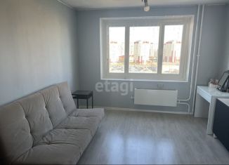 Продается 1-комнатная квартира, 37 м2, Тюменская область, улица Федюнинского, 56