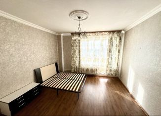 Продаю 2-комнатную квартиру, 70 м2, Московская область, микрорайон 1 Мая, 17