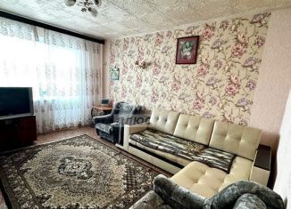 Продам 2-ком. квартиру, 48 м2, Татарстан, улица Мурадьяна, 34