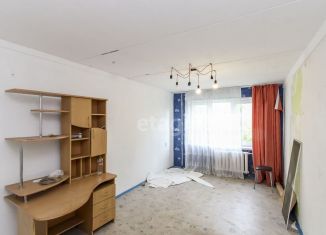 Продаю 2-комнатную квартиру, 43 м2, Тюменская область, улица Беляева, 25