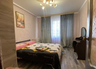 Сдается 2-ком. квартира, 40 м2, Черкесск, улица Космонавтов, 22, микрорайон Пештера