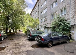 Продаю двухкомнатную квартиру, 49.6 м2, Калининград, улица Чкалова, 66