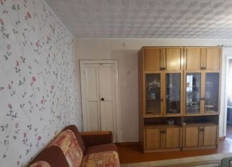 2-комнатная квартира на продажу, 42 м2, Красноуральск, улица Ленина, 27
