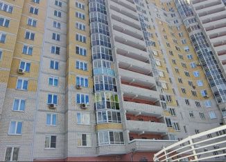 Продается двухкомнатная квартира, 63.4 м2, Екатеринбург, метро Ботаническая, улица Николая Островского, 1