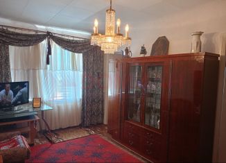 Продается 4-комнатная квартира, 61 м2, Новочеркасск, Ровная улица, 1