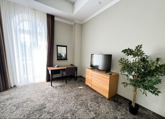 Продам 2-ком. квартиру, 57 м2, село Еткуль, улица Ленина, 57