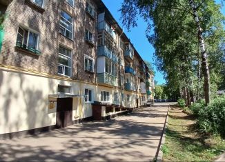 Продам 2-комнатную квартиру, 43 м2, Боровичи, Ленинградская улица, 43
