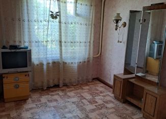 Продажа 3-комнатной квартиры, 76.5 м2, село Арзгир, улица Воровского