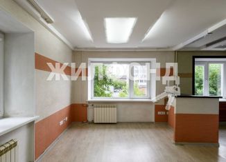 Продаю однокомнатную квартиру, 30.7 м2, Новосибирск, Промышленная улица, 4