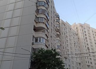 Сдается двухкомнатная квартира, 55 м2, Москва, Скобелевская улица, 3к1, метро Улица Скобелевская