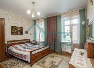 Продается 2-комнатная квартира, 61.1 м2, Новосибирск, улица Маяковского, 6, метро Золотая Нива