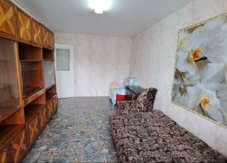 Продается 1-комнатная квартира, 27.9 м2, Кукмор, улица Ворошилова, 23