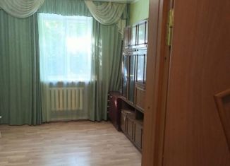 Продается 3-комнатная квартира, 80.2 м2, Киров, улица Тренера Пушкарева, 6, Нововятский район