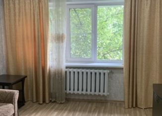 Продам 2-комнатную квартиру, 37 м2, Котельнич, Советская улица, 121