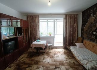 Двухкомнатная квартира на продажу, 53 м2, Гурьевск, Партизанская улица, 16