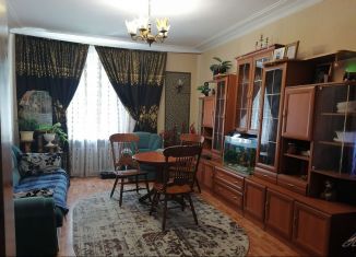 Продается 3-комнатная квартира, 87 м2, Рубцовск, проспект Ленина, 11