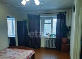 Продается двухкомнатная квартира, 43 м2, Екатеринбург, улица Вали Котика, 9А, улица Вали Котика