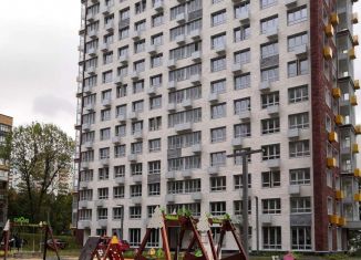 Двухкомнатная квартира в аренду, 62 м2, Москва, Кастанаевская улица, 44Ак2, метро Пионерская