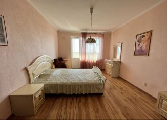 Продам 2-ком. квартиру, 53 м2, Белореченск, улица Ленина, 113