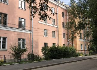 Продаю 4-комнатную квартиру, 100 м2, посёлок Стрельна, улица Гоголя, 4