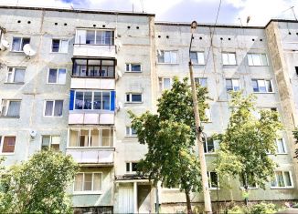 Продажа двухкомнатной квартиры, 46.9 м2, городской округ Чехов, Южная улица, 4