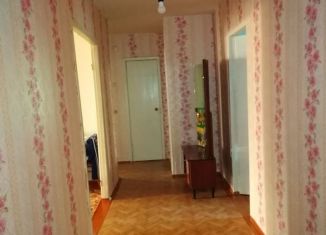4-комнатная квартира на продажу, 83.1 м2, поселок городского типа Красносельский, Красная улица, 98