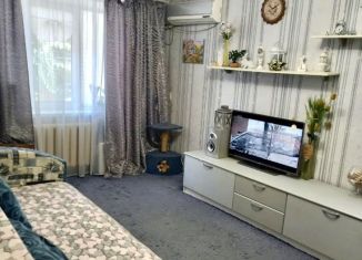 Продается двухкомнатная квартира, 43 м2, Ахтубинск, улица Щербакова, 6