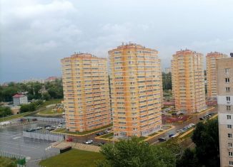 Продается 2-комнатная квартира, 63 м2, Тула, улица Макаренко, ЖК Солнечный