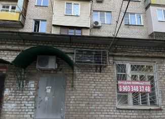 Продам помещение свободного назначения, 68 м2, Астрахань, улица Ахшарумова, 78, Советский район