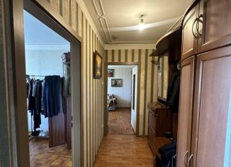 2-комнатная квартира на продажу, 52 м2, Владикавказ, микрорайон Весна, улица Куйбышева, 128к1