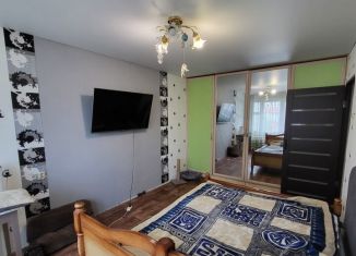 Продажа 3-ком. квартиры, 83 м2, Псков, улица Байкова, 13