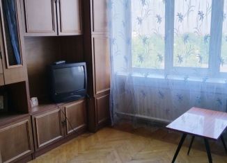 Аренда 1-комнатной квартиры, 30 м2, Санкт-Петербург, улица Маршала Тухачевского, 9, метро Ладожская