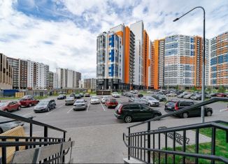 Продается 2-ком. квартира, 62.4 м2, Санкт-Петербург, Плесецкая улица, 10, Приморский район