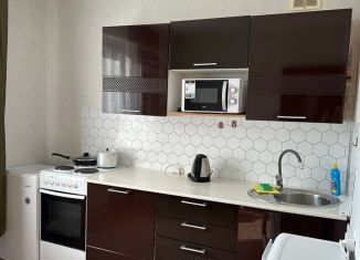 Сдача в аренду 1-комнатной квартиры, 28 м2, Бирск, улица 8 Марта, 18Б