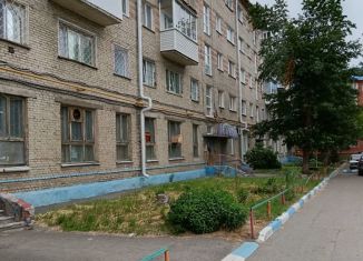 Продаю двухкомнатную квартиру, 41 м2, Омская область, Нефтезаводская улица, 31