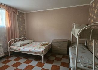 Сдается комната, 12 м2, посёлок Пятихатки, Жемчужная улица, 17