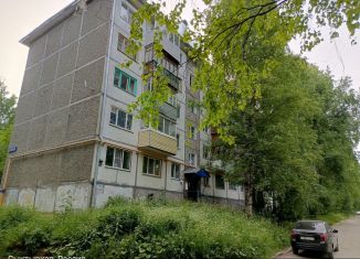 Продается трехкомнатная квартира, 61 м2, Сыктывкар, Коммунистическая улица, 35