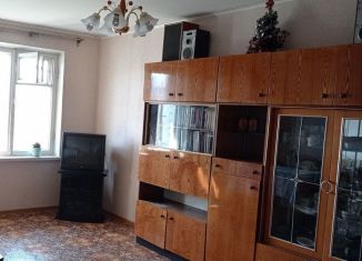 Продам трехкомнатную квартиру, 62 м2, Челябинская область, Комсомольский проспект, 38