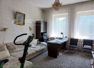 Продается трехкомнатная квартира, 100 м2, Чувашия, проспект Ленина, 6А