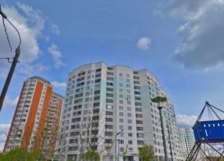 Продается 3-комнатная квартира, 97.7 м2, Москва, улица Маршала Савицкого, 28к1, станция Щербинка