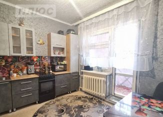 Продам трехкомнатную квартиру, 82.8 м2, посёлок городского типа Чульман, улица Циолковского, 12