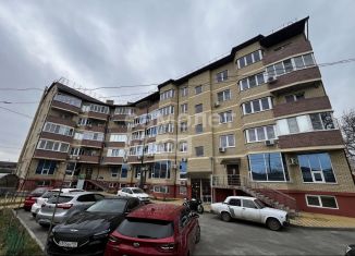 Продажа 3-комнатной квартиры, 130 м2, станица Динская, Красная улица, 72Б