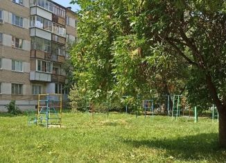 Продажа 2-ком. квартиры, 42 м2, Челябинск, улица Кирова, 9к5