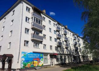 Продам 1-ком. квартиру, 31 м2, Сокол, Советская улица, 96