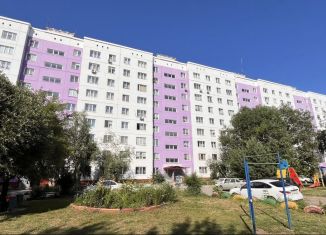 Продам 3-комнатную квартиру, 64 м2, Омск, улица Ватутина, 13