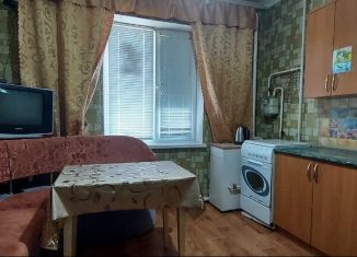 Продажа четырехкомнатной квартиры, 74 м2, Красноперекопск, улица Менделеева, 2А